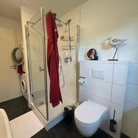 Aquamarin Ostseetraumsuite 08 *
