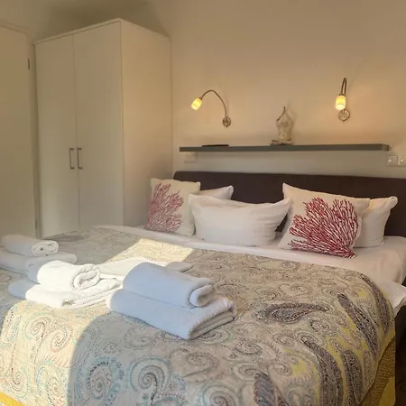 Aquamarin Ostseetraumsuite 08 *